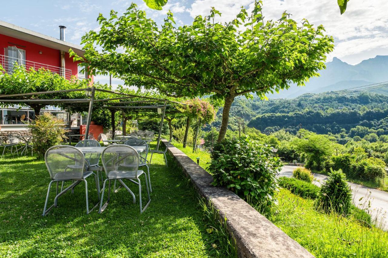 Gefiri Plakas Hotel, Tzoumerka ภายนอก รูปภาพ